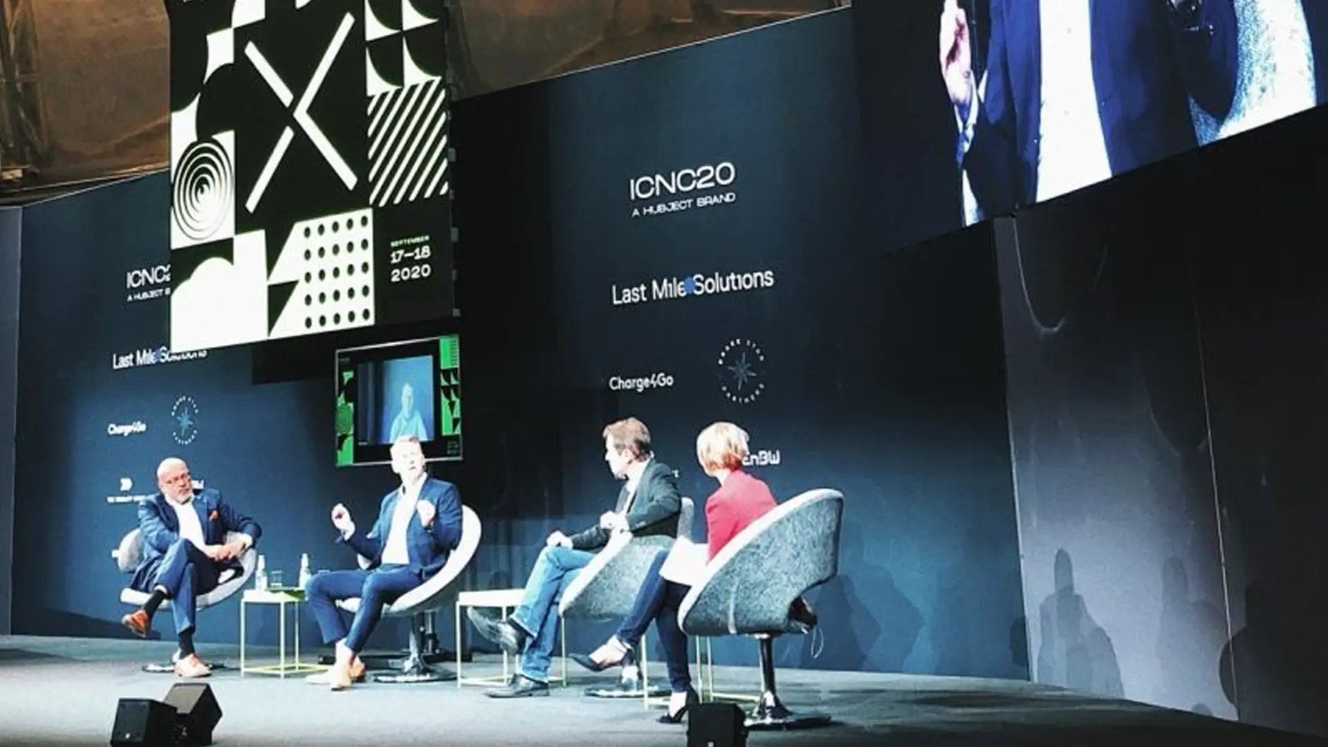 Business conference speakers discussion