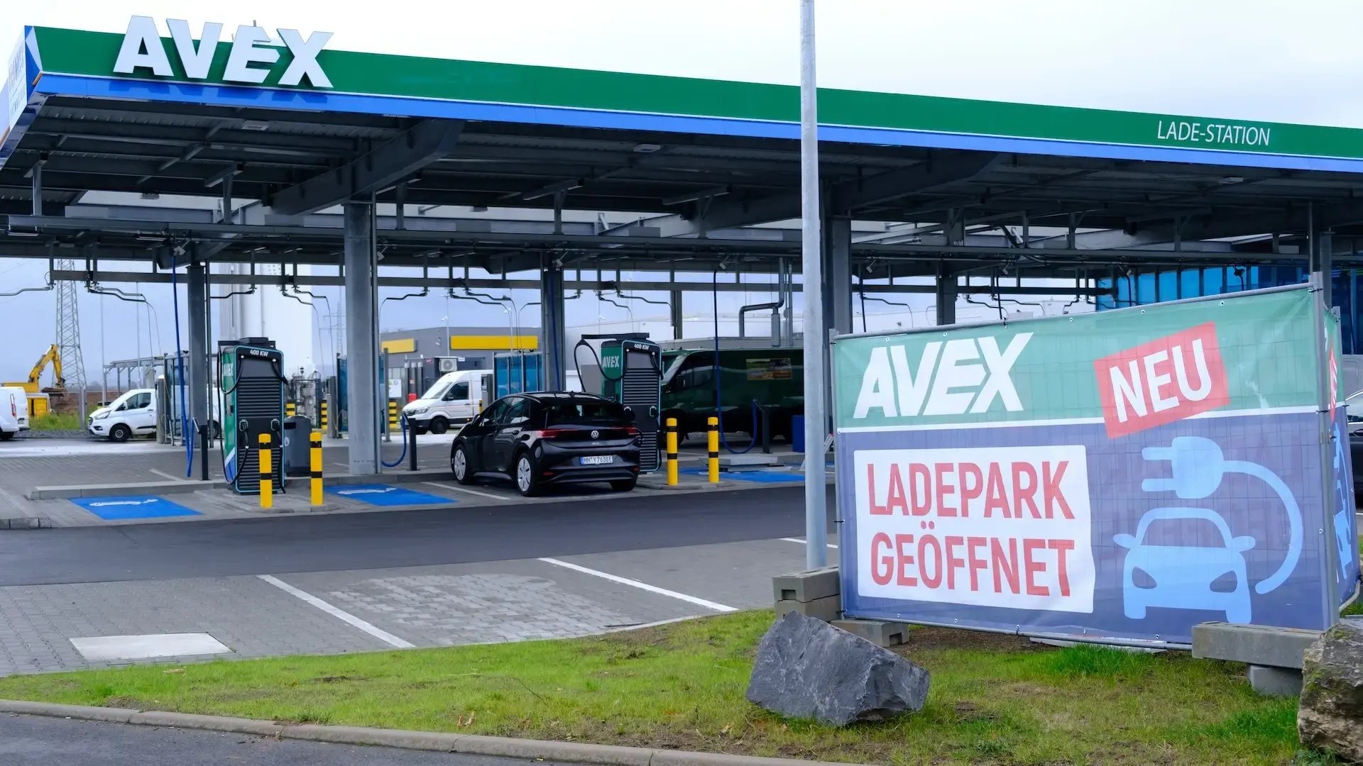 AVEX petrol station with DC charging hub