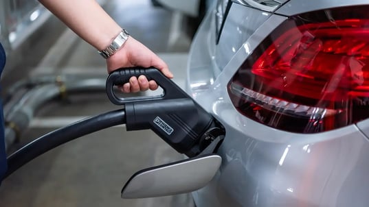 dc-charging-cable-charging-silver-ev